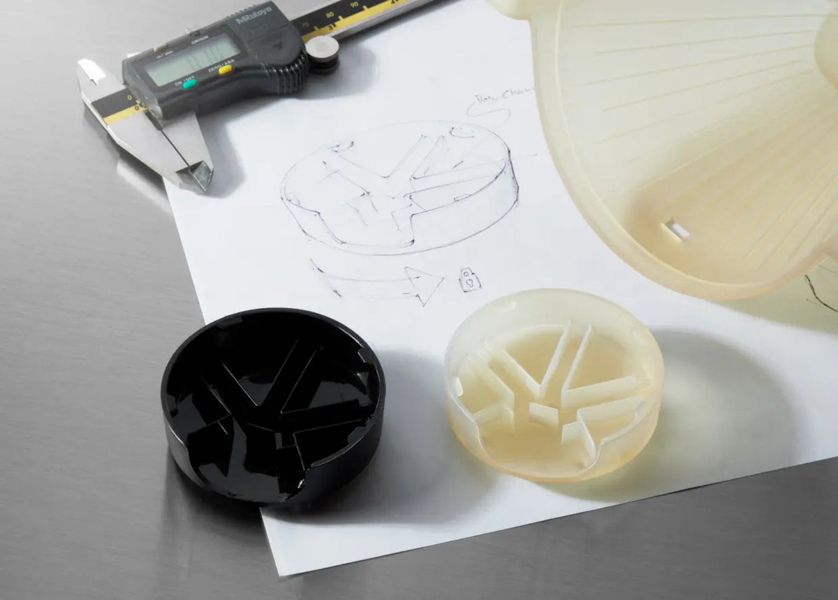 Heat resistant mounts, housings, and fixtures